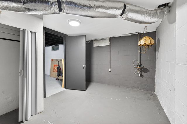 3369 Petzinger Road, Columbus, OH 43232