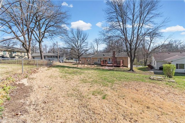 3432 NE 46TH Street, Kansas City, MO 64117
