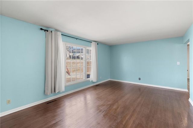 3432 NE 46TH Street, Kansas City, MO 64117