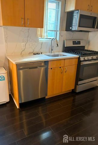 152 George Street, New Brunswick, NJ 08901