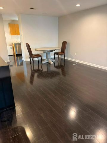 152 George Street, New Brunswick, NJ 08901