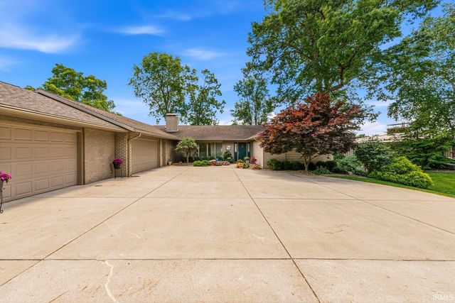1111 Greenleaf Boulevard, Elkhart, IN 46514