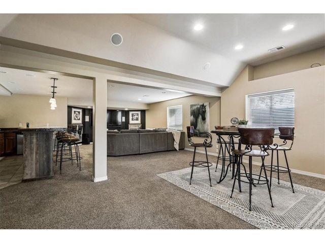 10074 Charissglen Ln, Highlands Ranch, CO 80126