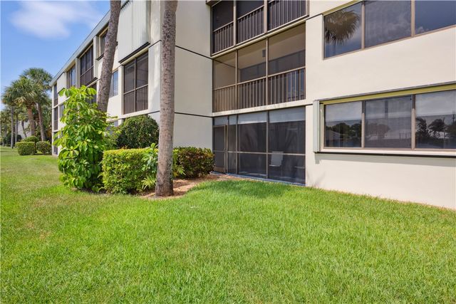 1825 Tarpon Lane H102, Vero Beach, FL 32960