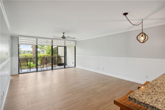 1825 Tarpon Lane H102, Vero Beach, FL 32960