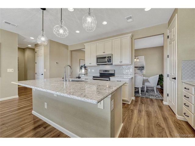 448 Blue Teal Dr, Castle Rock, CO 80104