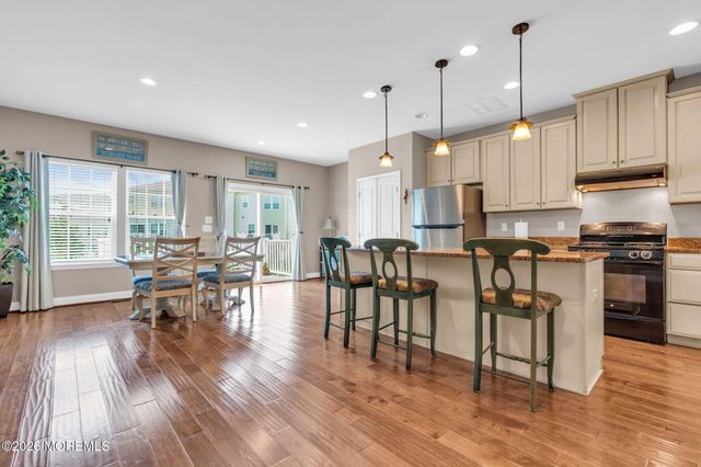 3 Olivia Drive, Tinton Falls, NJ 07712