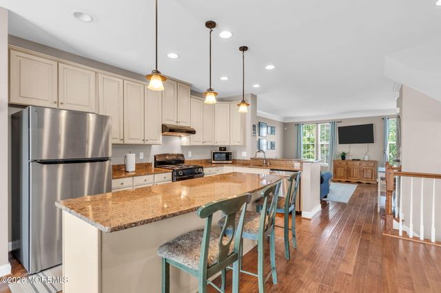 3 Olivia Drive, Tinton Falls, NJ 07712