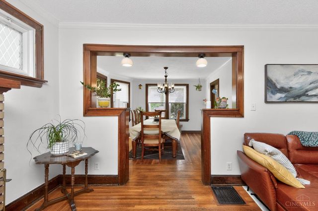 2209 Cathedral Avenue, Norwood, OH 45212