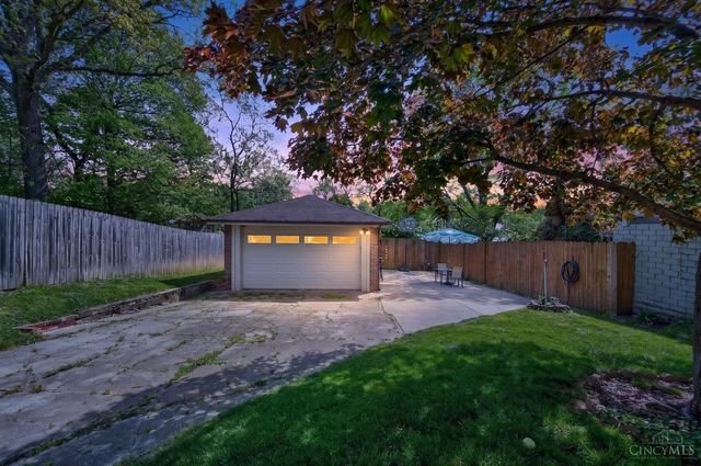 2209 Cathedral Avenue, Norwood, OH 45212
