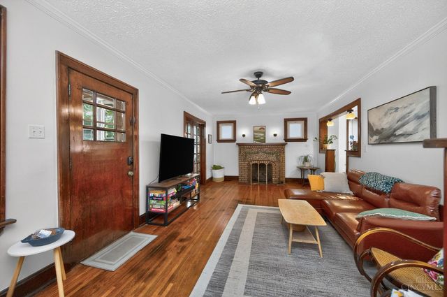 2209 Cathedral Avenue, Norwood, OH 45212