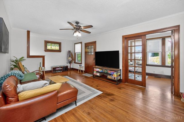 2209 Cathedral Avenue, Norwood, OH 45212