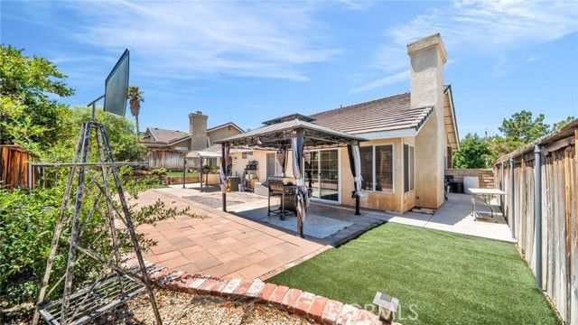 36628 30th Street, Palmdale, CA 93550