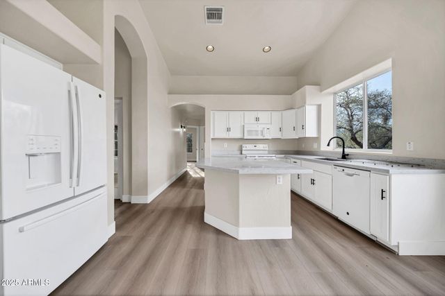 37441 N 19TH Avenue, Phoenix, AZ 85086