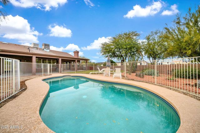 37441 N 19TH Avenue, Phoenix, AZ 85086