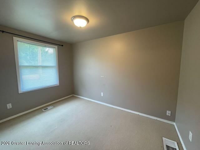 411 Sawyer Road, Lansing, MI 48911