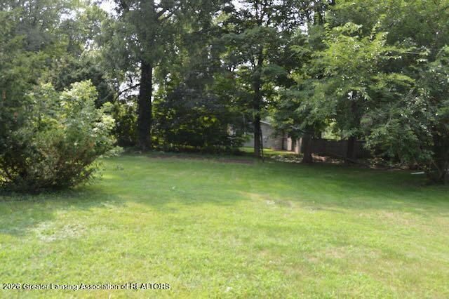 411 Sawyer Road, Lansing, MI 48911