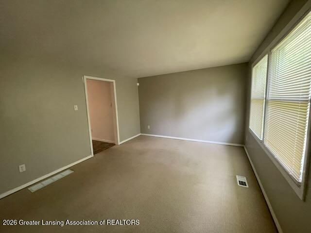 411 Sawyer Road, Lansing, MI 48911