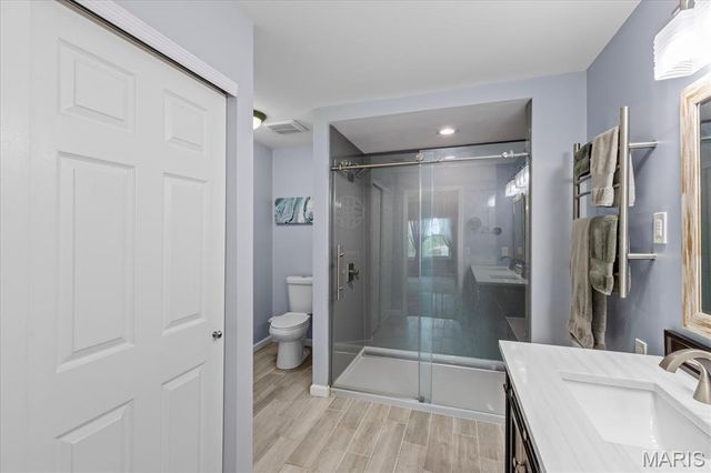 1001 Windstream Drive 32, St Peters, MO 63376