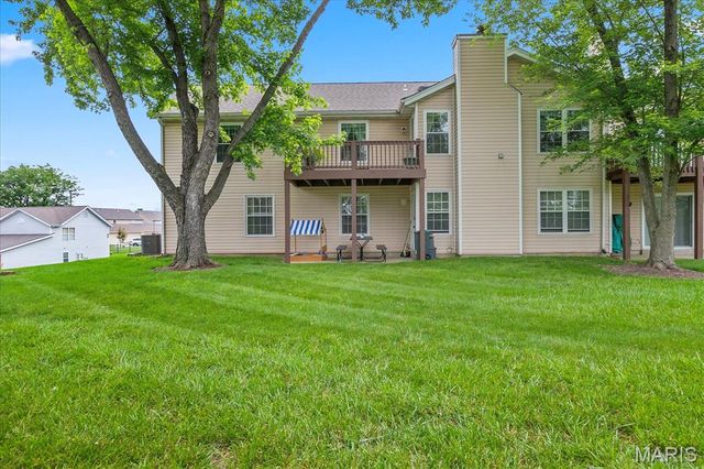 1001 Windstream Drive 32, St Peters, MO 63376