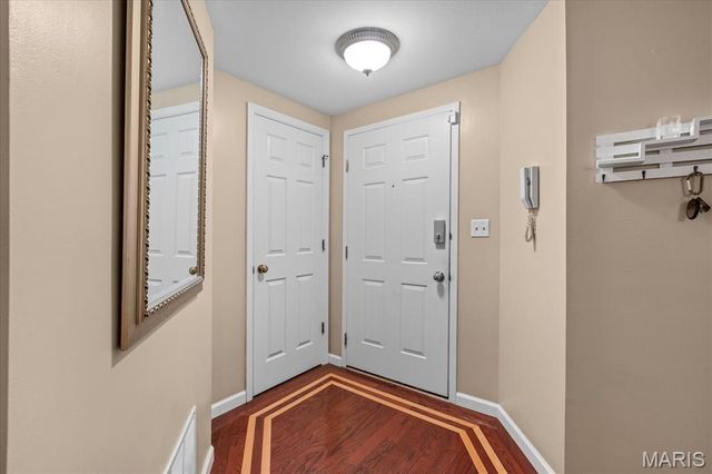1001 Windstream Drive 32, St Peters, MO 63376