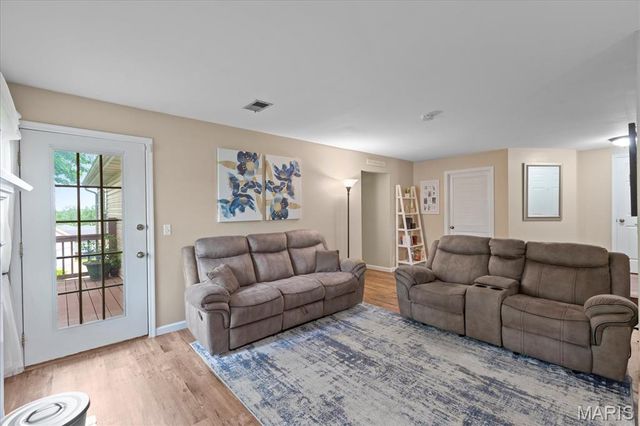 1001 Windstream Drive 32, St Peters, MO 63376