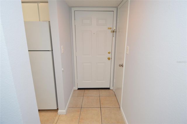 8638 FANCY FINCH DRIVE 101, Tampa, FL 33614