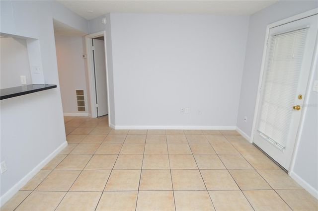 8638 FANCY FINCH DRIVE 101, Tampa, FL 33614