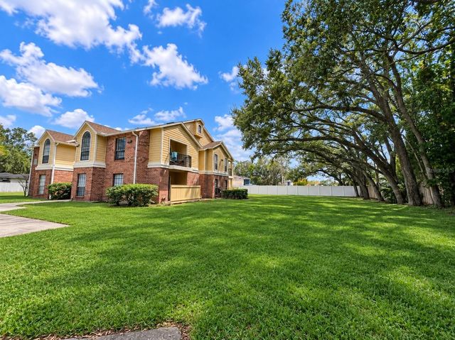 8638 FANCY FINCH DRIVE 101, Tampa, FL 33614