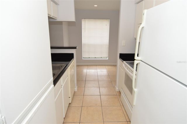 8638 FANCY FINCH DRIVE 101, Tampa, FL 33614