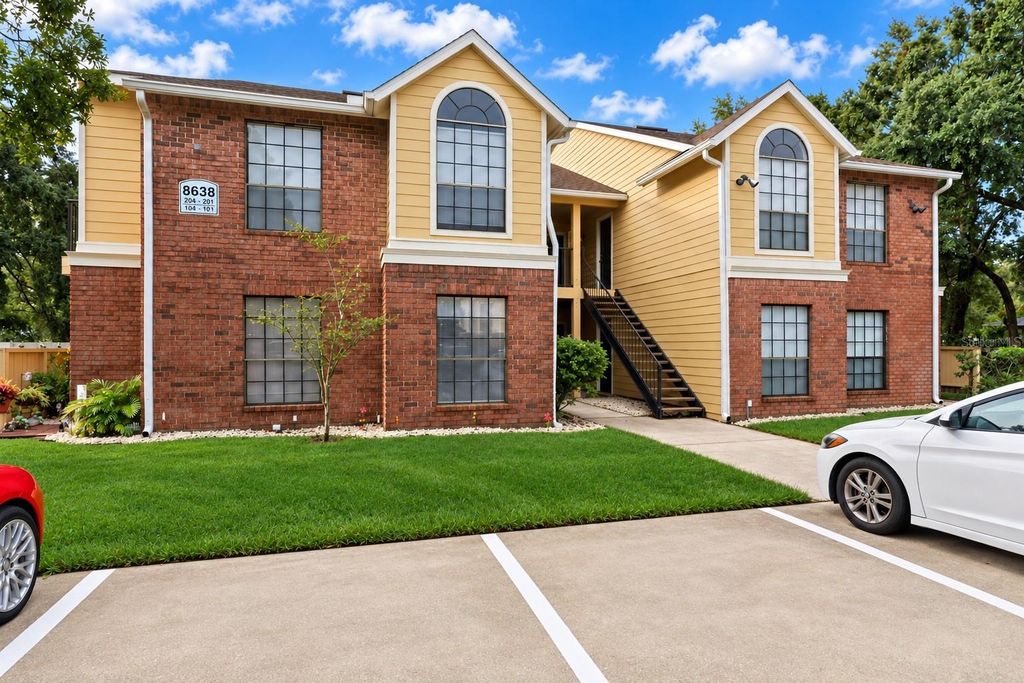 8638 FANCY FINCH DRIVE 101, Tampa, FL 33614