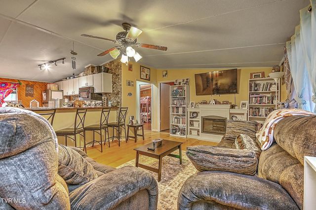 190 Cactus Drive, Jonesville, VA 24263