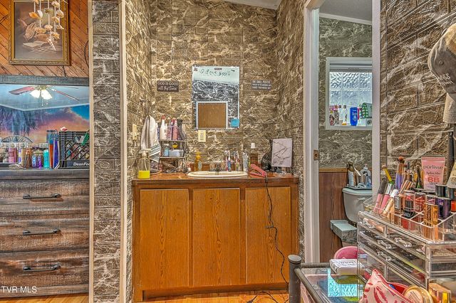 190 Cactus Drive, Jonesville, VA 24263