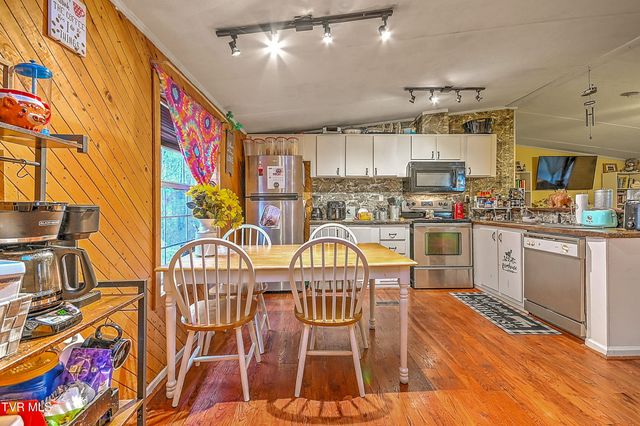 190 Cactus Drive, Jonesville, VA 24263