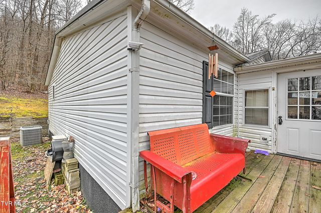 190 Cactus Drive, Jonesville, VA 24263