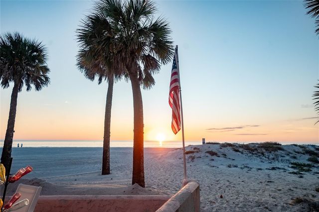 130 177TH TER W, Redington Shores, FL 33708