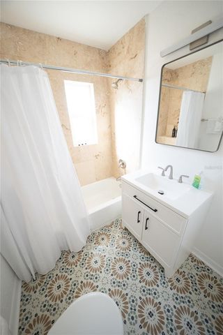 130 177TH TER W, Redington Shores, FL 33708