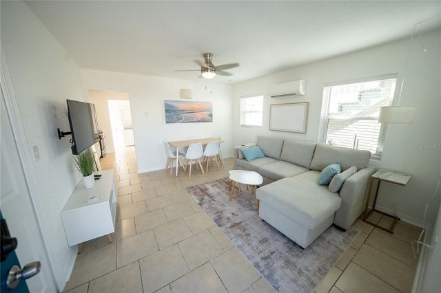 130 177TH TER W, Redington Shores, FL 33708