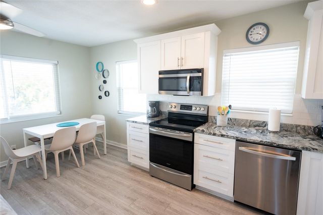 130 177TH TER W, Redington Shores, FL 33708