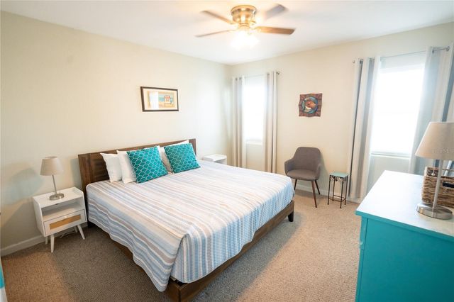 130 177TH TER W, Redington Shores, FL 33708