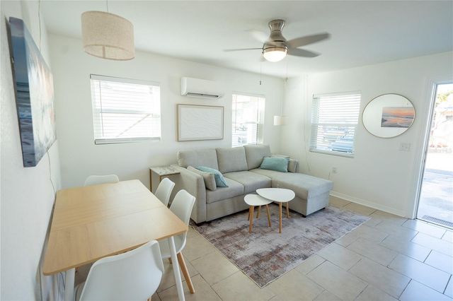 130 177TH TER W, Redington Shores, FL 33708