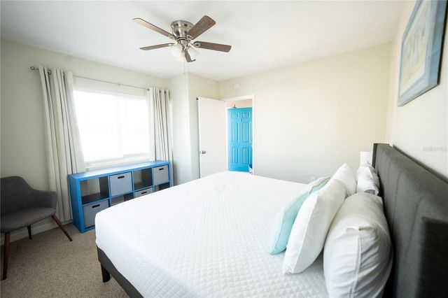 130 177TH TER W, Redington Shores, FL 33708