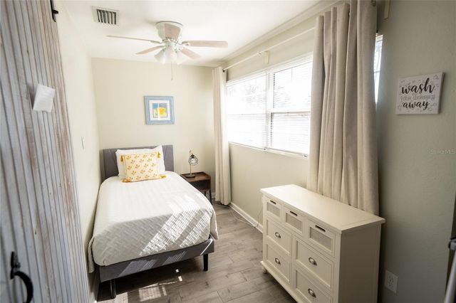 130 177TH TER W, Redington Shores, FL 33708