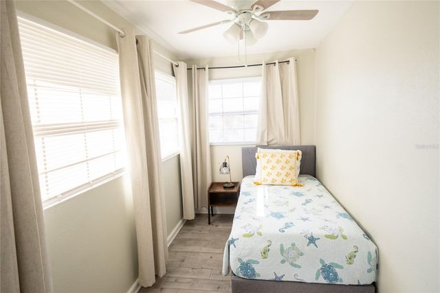 130 177TH TER W, Redington Shores, FL 33708