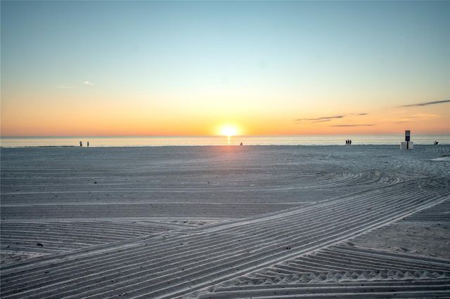 130 177TH TER W, Redington Shores, FL 33708