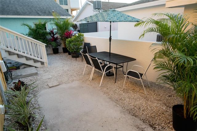 130 177TH TER W, Redington Shores, FL 33708