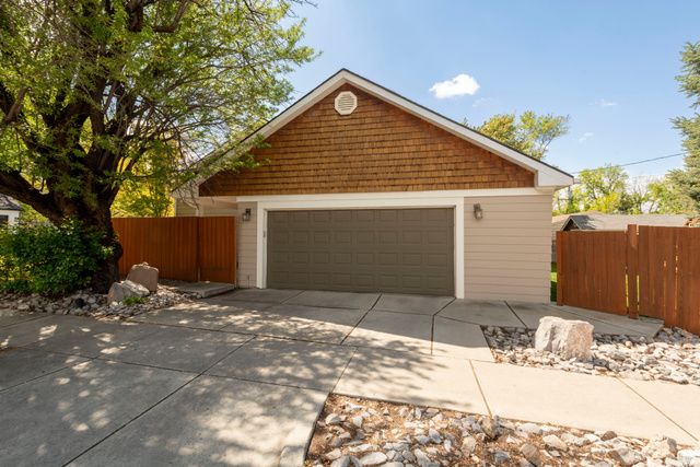 2011 E SHERIDAN RD, Salt Lake City, UT 84108
