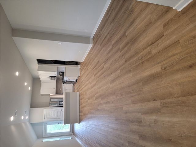 121 Tall Grass DR, Georgetown, TX 78628