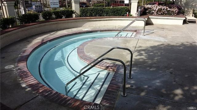 291 Chaumont Circle, Lake Forest, CA 92610