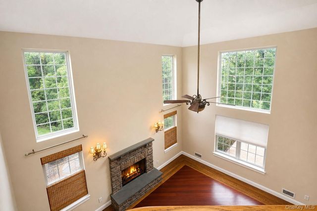 131 Winding Brook Court, New Windsor, NY 12553